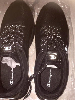 Маратонки Champion спортни нови, номер 39, черни