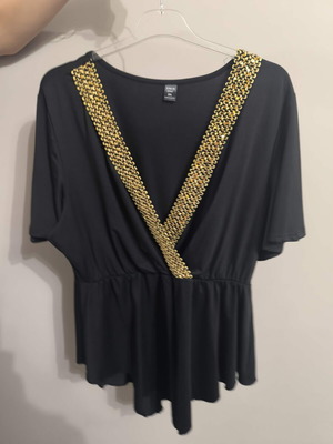 Black blouse with gold trim, XL XXL