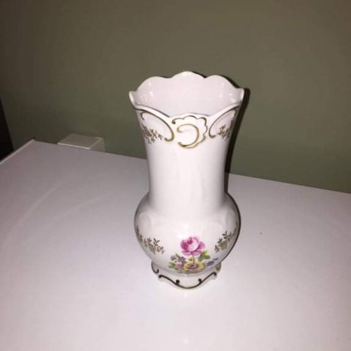 Porcelain vase for decoration