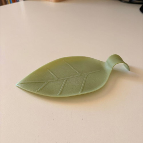 Spoon rest new leaf-shaped