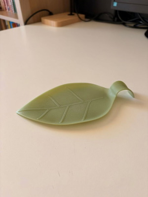 Spoon rest new leaf-shaped