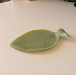 Spoon rest new leaf-shaped