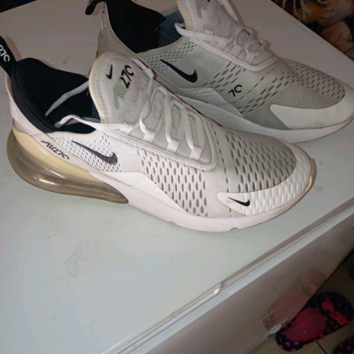 Nike Air Max 270 sneakers size 44.5 like new, white