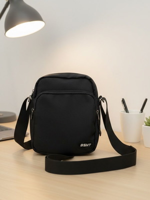 Ανδρικό τσαντάκι Basehit ώμου σαν καινούργιο, μαύρο και μπλε