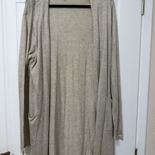 H&M beige cardigan large