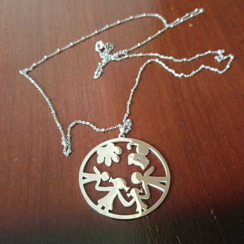 Necklace with family design, like new