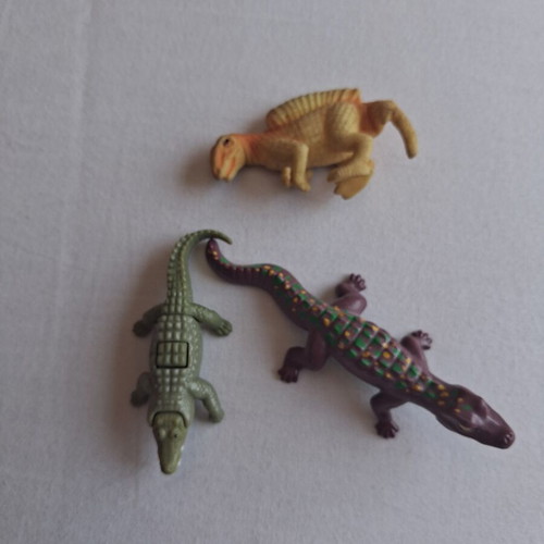 Playmobil crocodile 2007 with two reptile gifts, like new