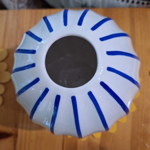Polish porcelain vase new, 16 cm high, 15 cm diameter
