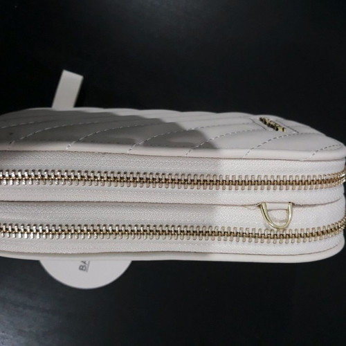 Bag to Bag Γυναικείο λευκό τσαντάκι καινούργιο με αλυσίδα και φερμουάρ