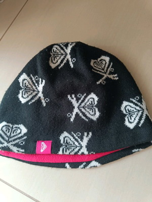 Roxy knit cap used, size M, black with fleece lining