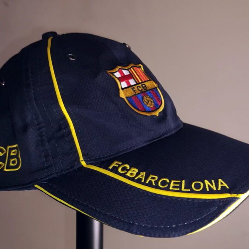 FC Barcelona Retro Cap like new, official licensed product