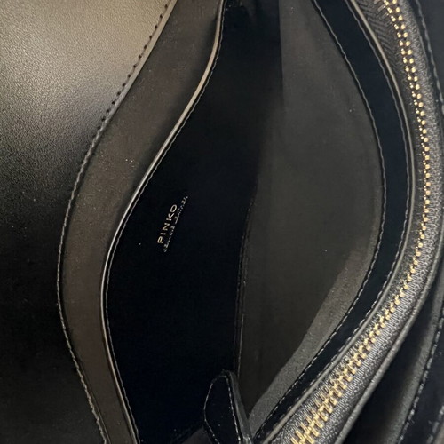 Pinko crossbody bag like new, black