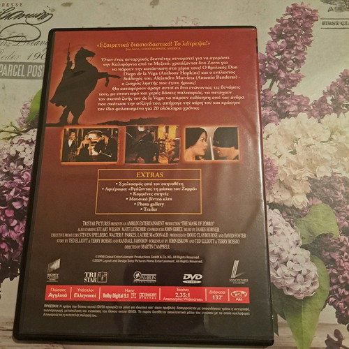 The Mask of Zorro DVD like new, adventure with subtitles