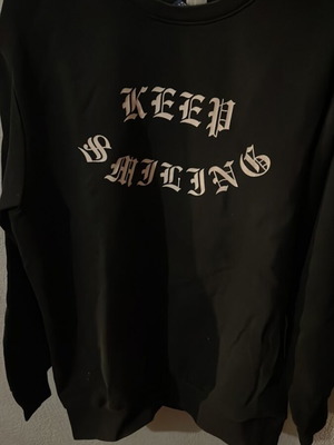 H&M Divided sweatshirt black, like new, size S