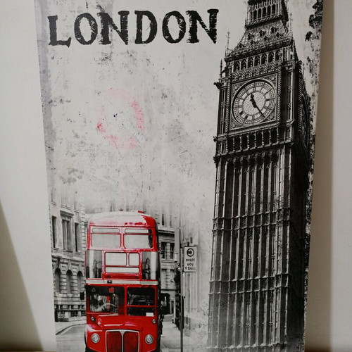 Decorative London-themed canvases like new, pack of 2