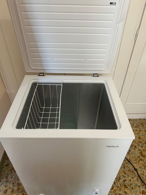 Tesla 142lt freezer, new