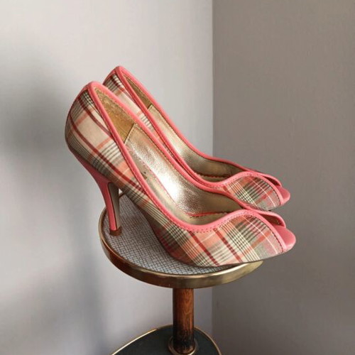 Nina-Nina plaid fabric peep toe pumps size 37