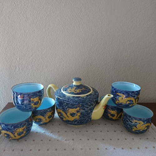 Chinese Porcelain Tea Set like new with Double-Walled Cups