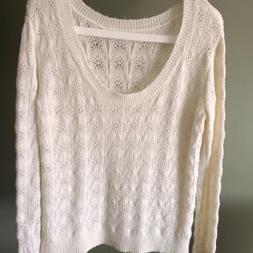 Thin sweater like new, knitted with long sleeves, white and beige, sizes M and L