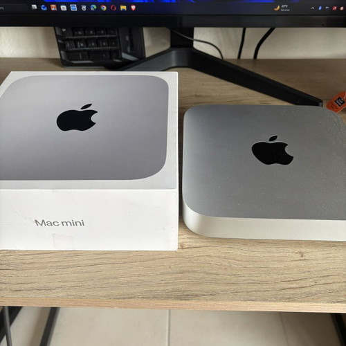 Apple Mac mini M1 8GB RAM 256GB SSD with keyboard and mouse