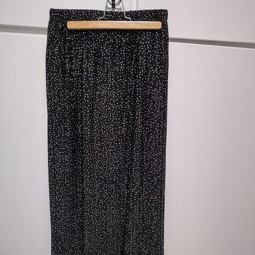 Zara skirt straight cut new, small