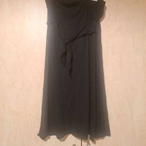 Strapless black dress new, soft comfortable fabric