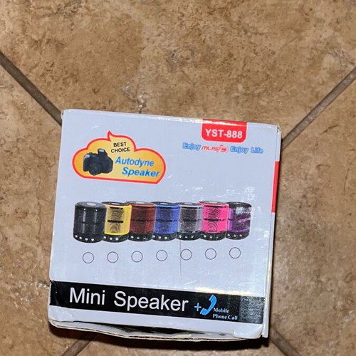 Wireless portable speaker new, gold and black, Bluetooth, USB