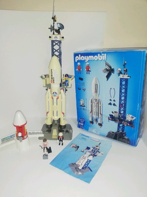 Playmobil 6195 Meteorite Defense set used with damages and missing figures