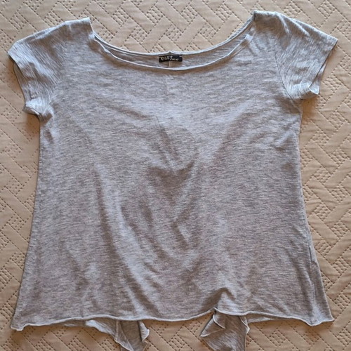 Easy Wear grey t-shirt like new, one size