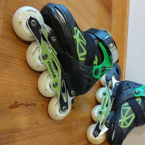 Roxa Punch Alu Inline Adjustable Kids Rollers like new