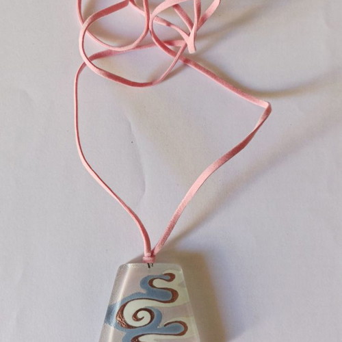Pink necklace new