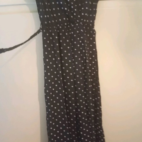 Maxi dress black polka dot like new, medium, cotton summer