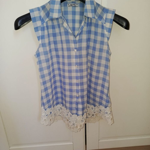 Mayoral Girls Blue Gingham Sleeveless Blouse with Lace Trim Size 10Y Like New