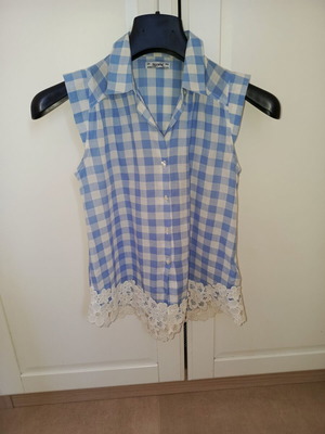 Mayoral Girls Blue Gingham Sleeveless Blouse with Lace Trim Size 10Y Like New
