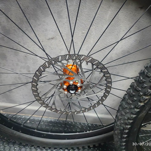 Custom Wheelset 29" Industry Nine Hydra with DT Swiss EX 511 and Sapim CX-Ray, like new
