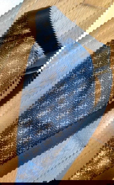 guess τσαντακι