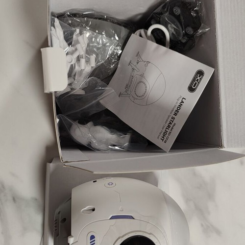 XO Smart Projector LED RGB lamp with speaker like new