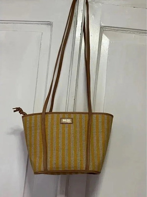 Balzac Paris shoulder bag new, yellow and beige stripes, raffia