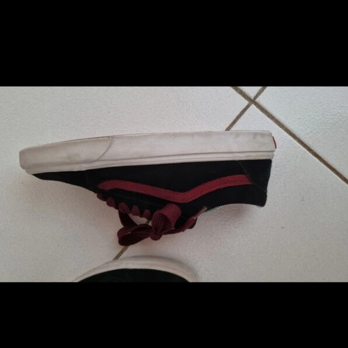 Vans sneakers size 41, black and red