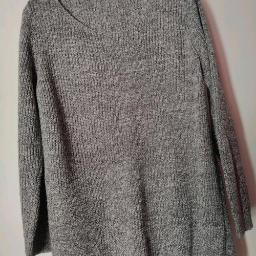 Knitted long sweater like new, one size, gray