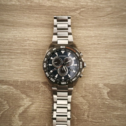 Citizen Promaster Land Eco-Drive CB5034-82L watch like new
