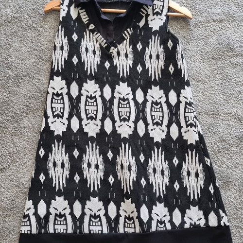 Dress with Shirt Collar Details like new, black and white, size S