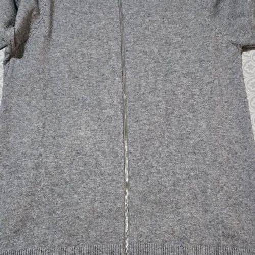 Pullover sweater with zipper and lace back like new, gray