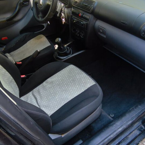 Seat Leon 2000 car, 1.4L petrol, manual, 233500 km, black