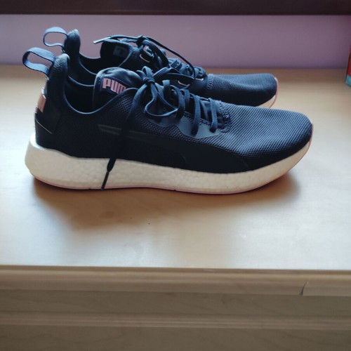 Puma sports sneakers new, size 41