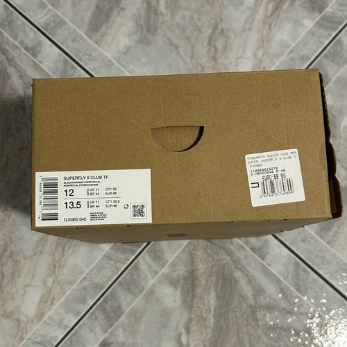 Nike Superfly 9 football shoes like new, size 46, black