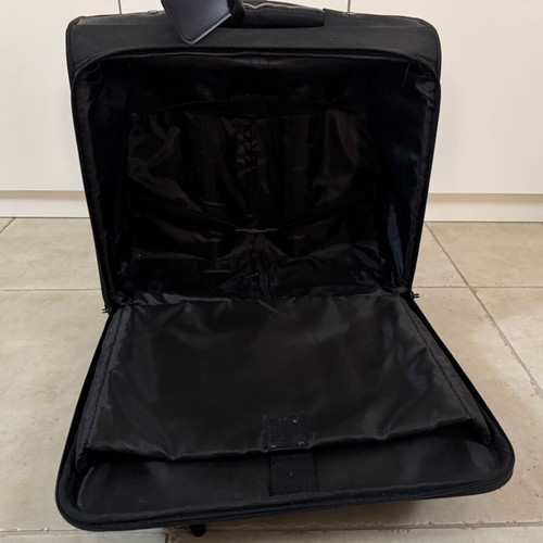 Laptop black fabric cabin travel suitcase like new with 4 wheels
