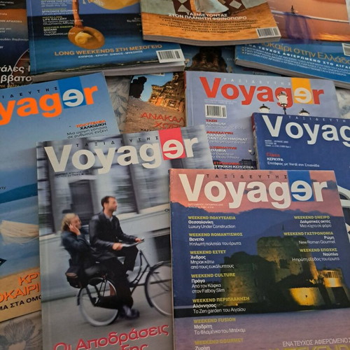 Voyager magazines used, pack of 5 travel issues