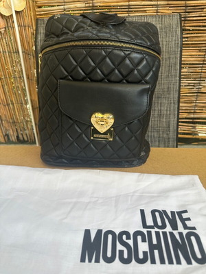Love Moschino backpack used, black