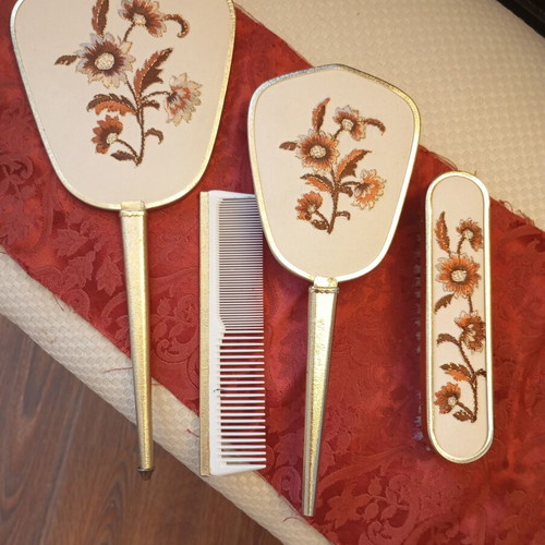 Vintage grooming set 4 pieces, like new, England 50-60s